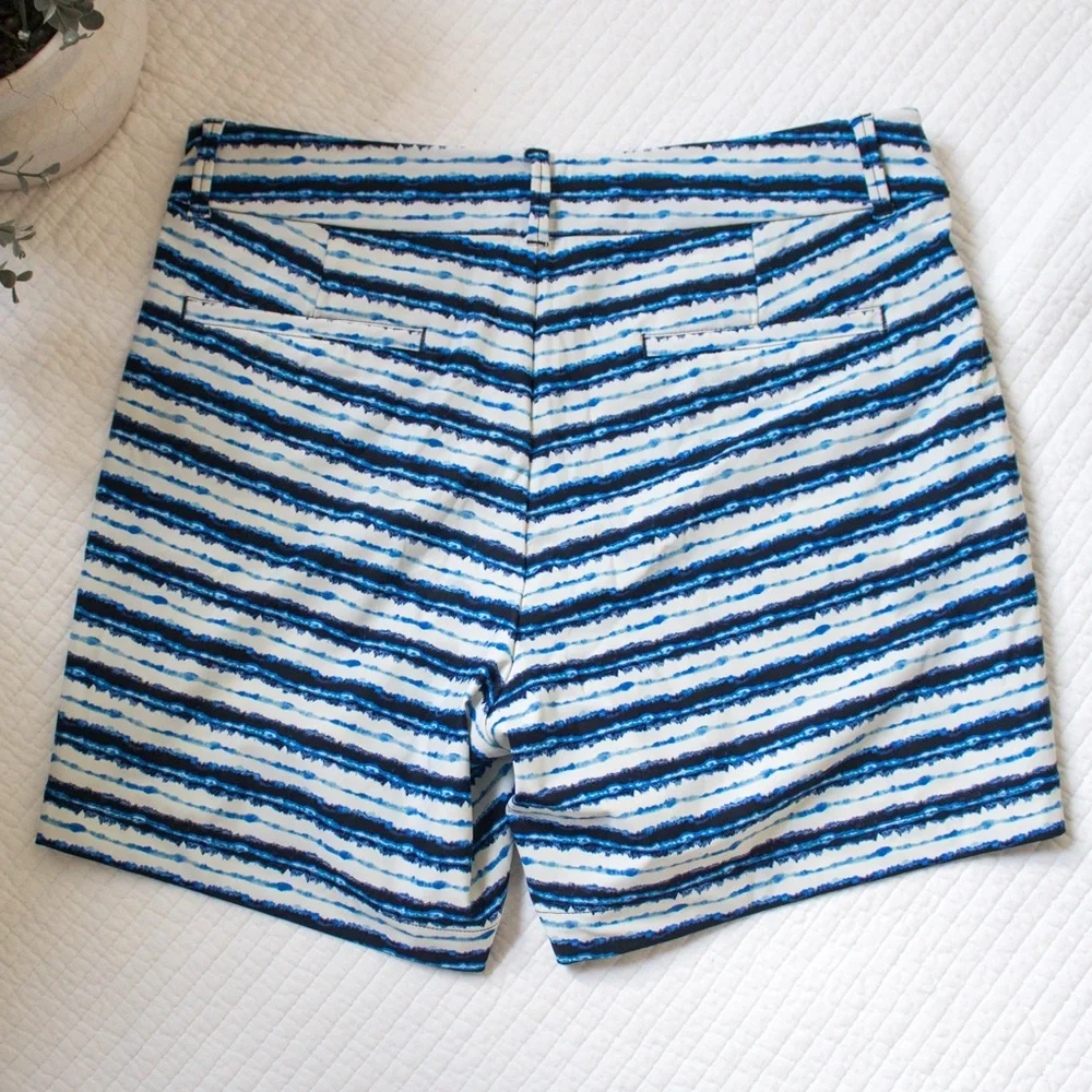 SPANX Blue Striped Sunshine Shorts UPF 50 Pull On Stretch Size M - Picture 2 of 8